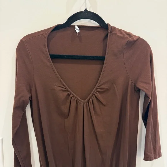 Splendid Brown Long Sleeve Dress - Picture 2 of 4